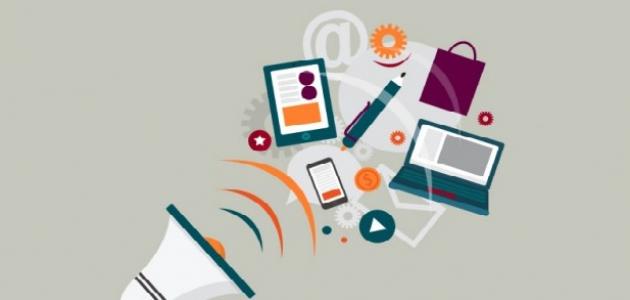 تصميم الإعلانات (Advertising Design): فن التأثير البصري وبناء الصورة الذهنية للعلامة التجارية