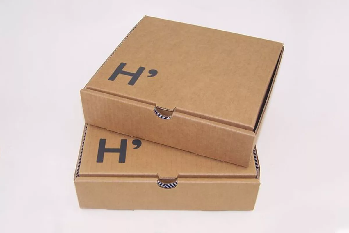 تصميم التغليف (Packaging Design): فن يجمع بين الجمال والوظيفة والتسويق